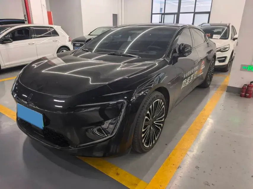 2025 AVATR 12 view 1