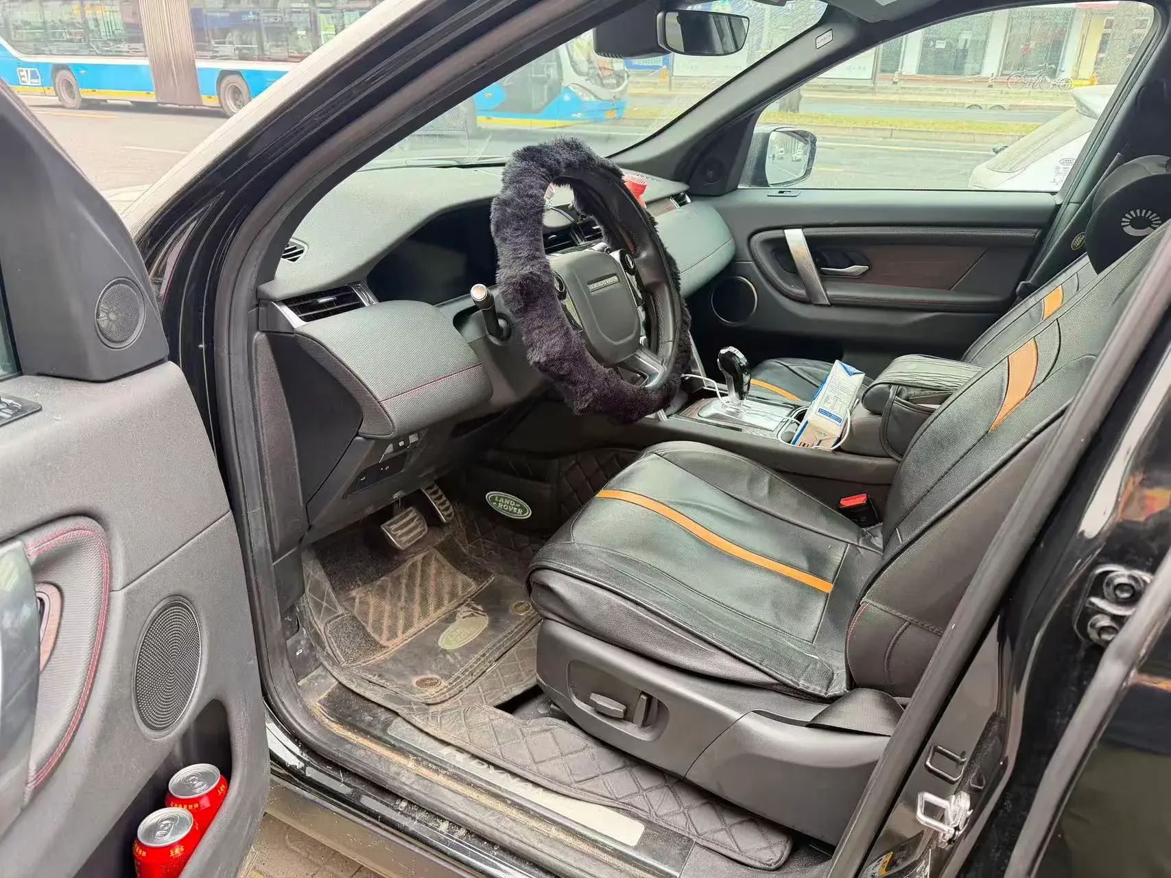 2021 LAND ROVER thumbnail 4