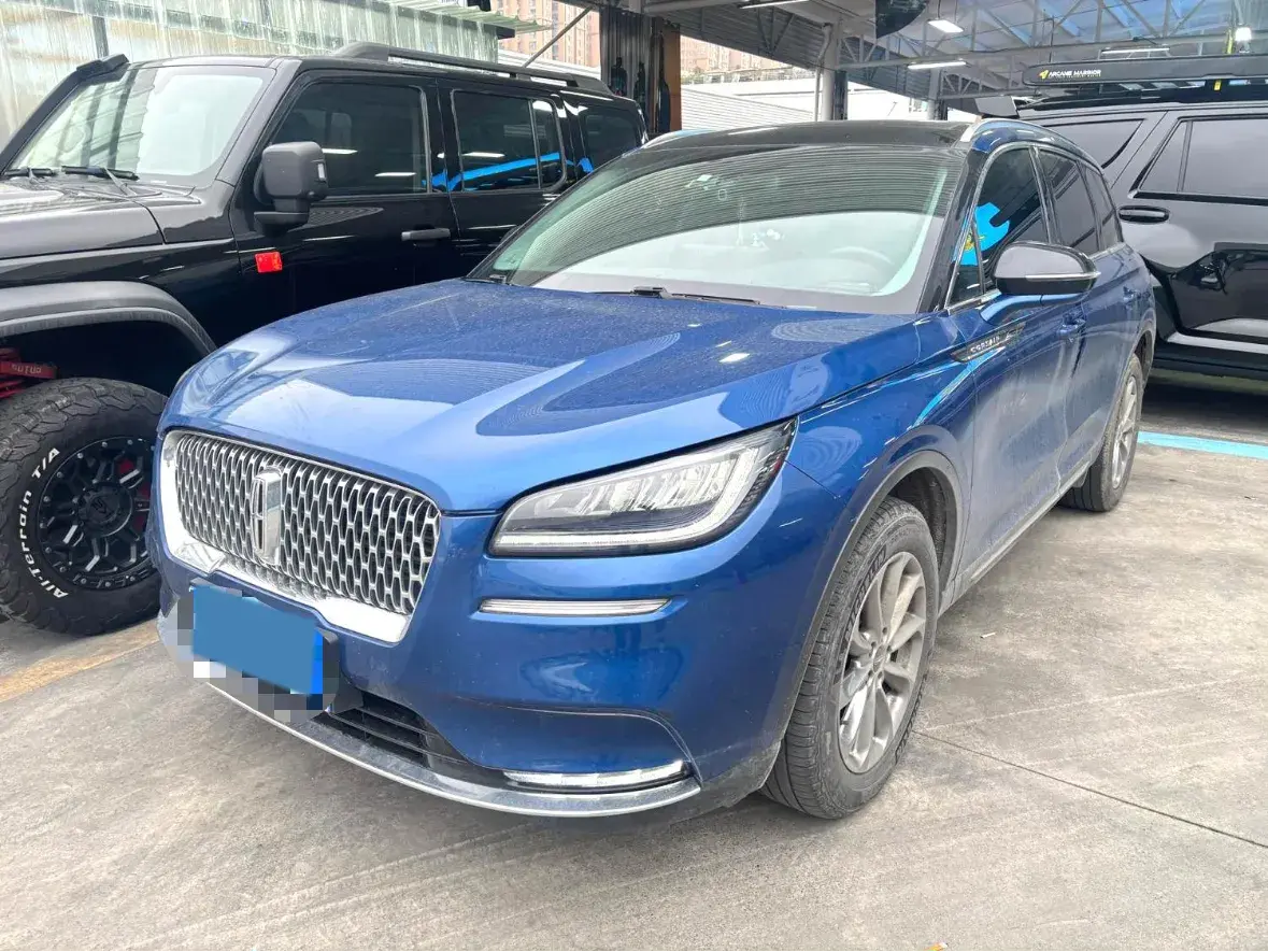 2020 LINCOLN CORSAIR view 1