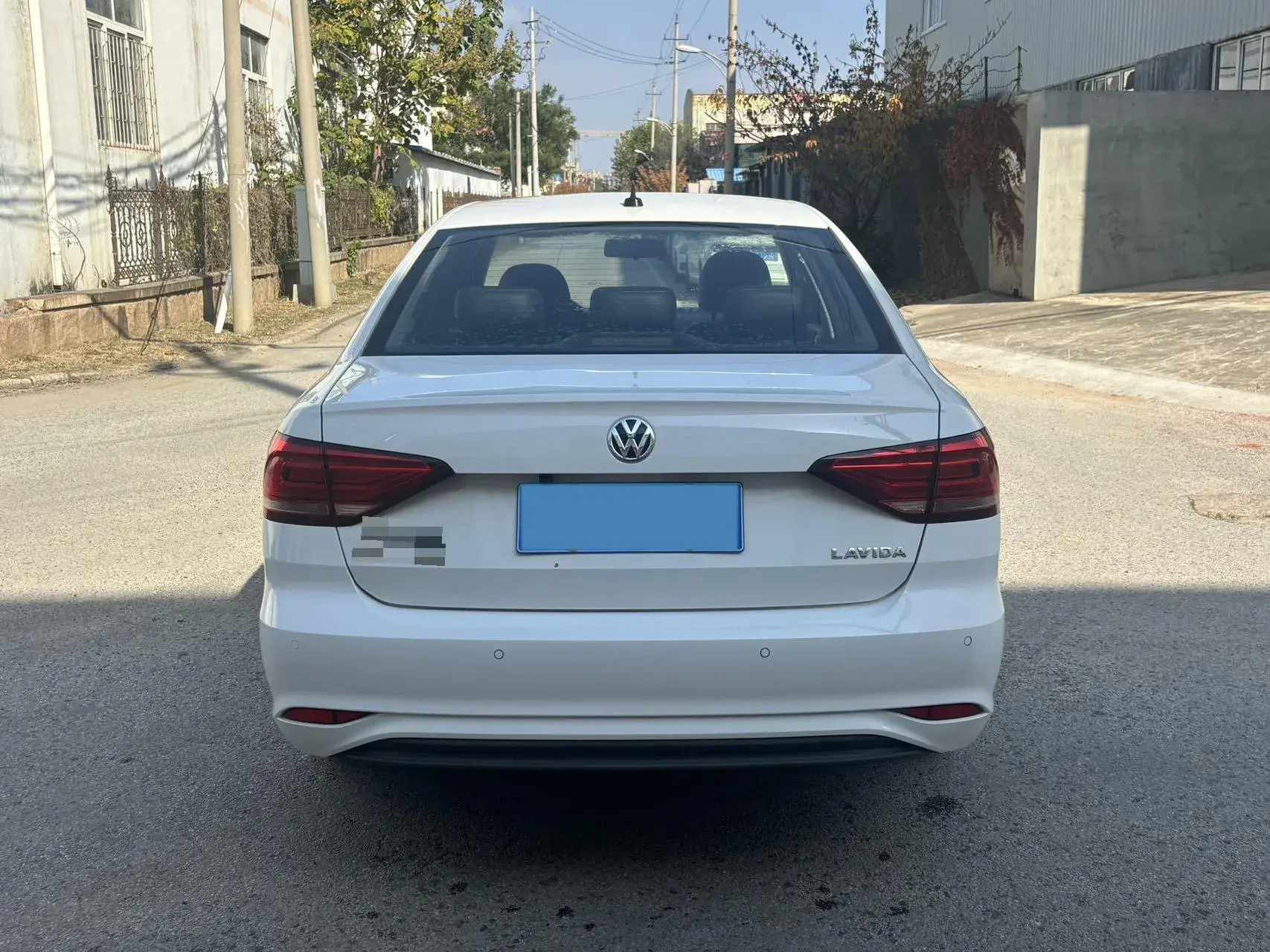 2019 VOLKSWAGEN LAVIDA thumbnail 4