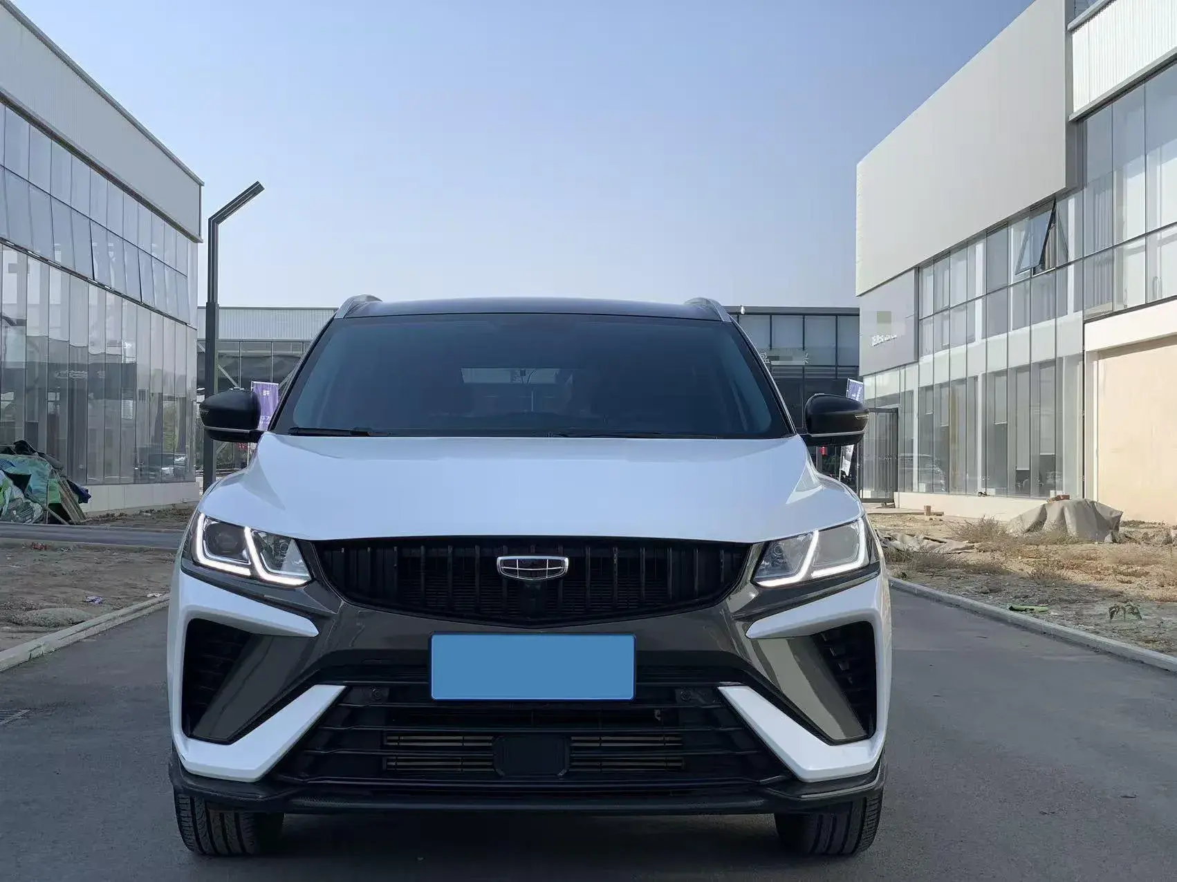2023 GEELY COOLRAY thumbnail 2