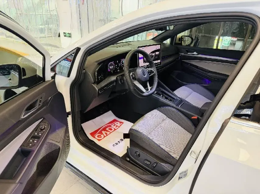 2026 Volkswagen Golf 1.5T 160HP L4 7DCT,autocango,china used car exporter,china ev exporter,chinese used car exporter,chinese used ev exporter