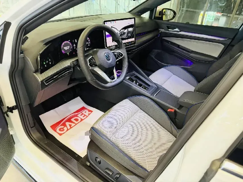 2026 Volkswagen Golf 1.5T 160HP L4 7DCT,autocango,china used car exporter,china ev exporter,chinese used car exporter,chinese used ev exporter