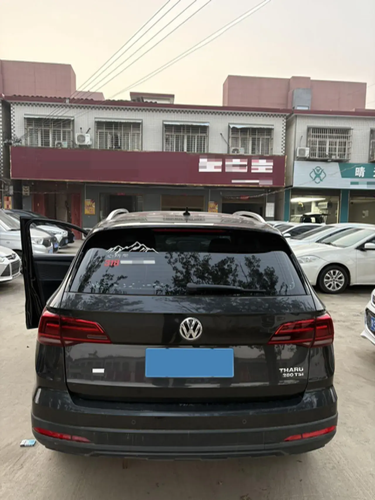 2021 VOLKSWAGEN THARU thumbnail 3