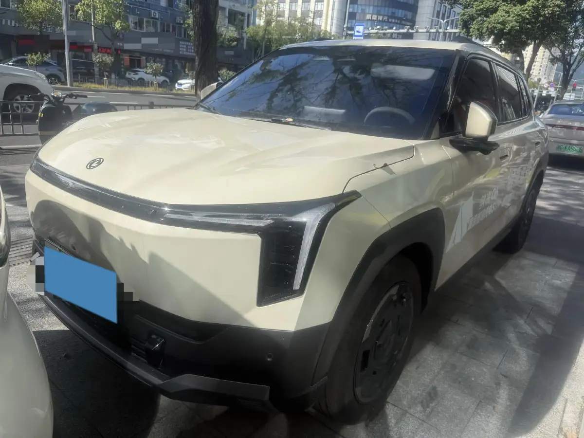 2025 DongFeng Nammi 06 BEV