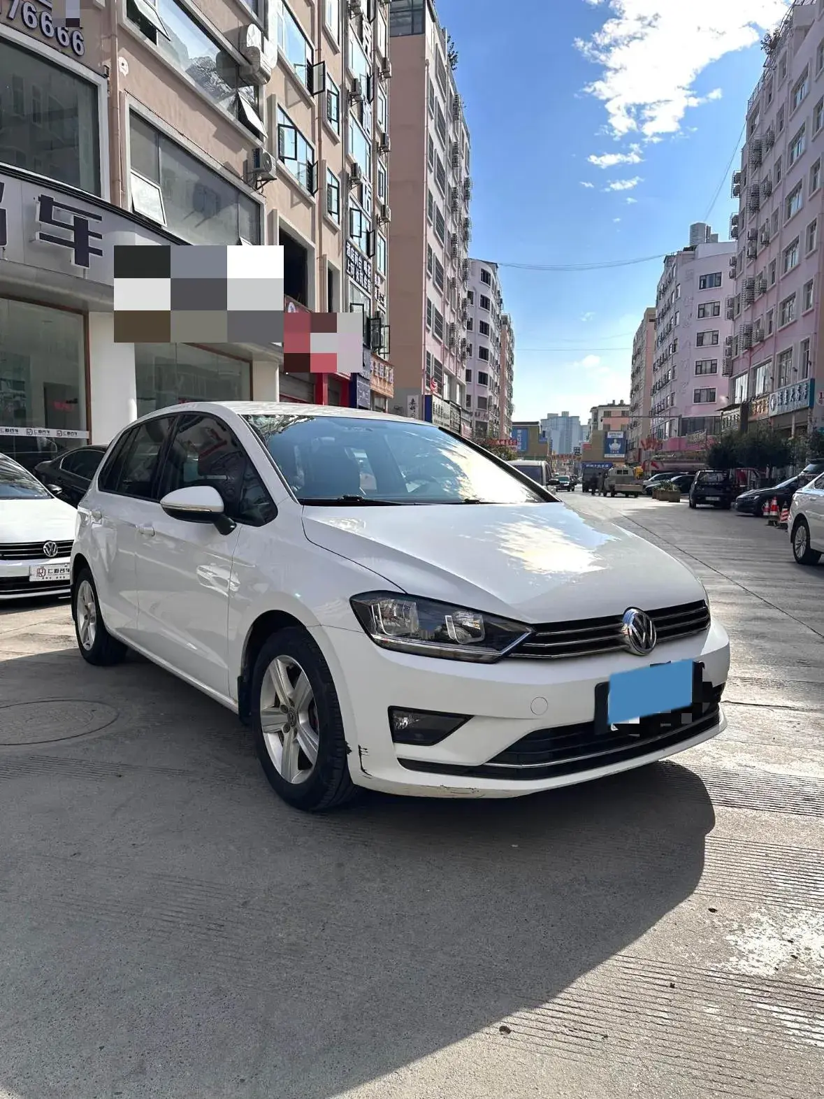 2018 VOLKSWAGEN GOLF thumbnail 2