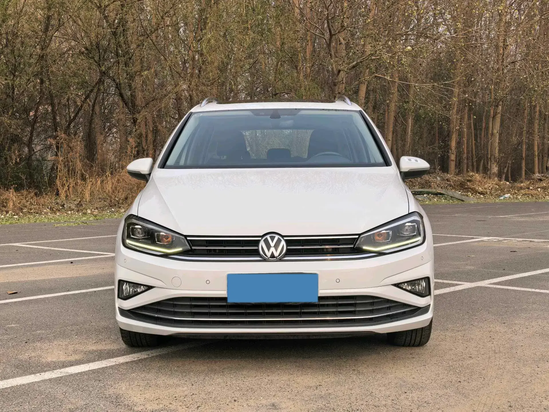 2019 VOLKSWAGEN GOLF thumbnail 2