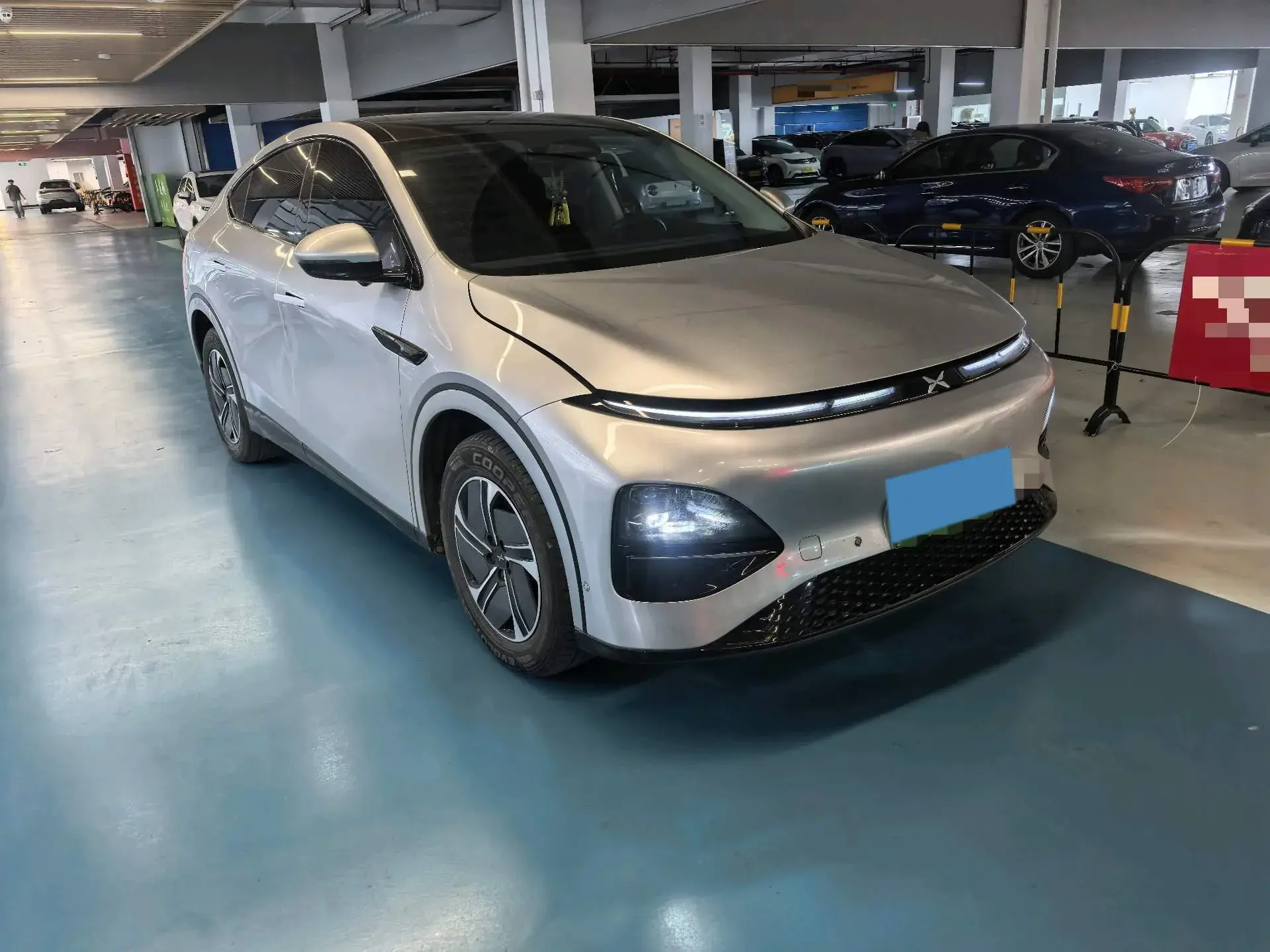 2024 XPENG G6 thumbnail 3