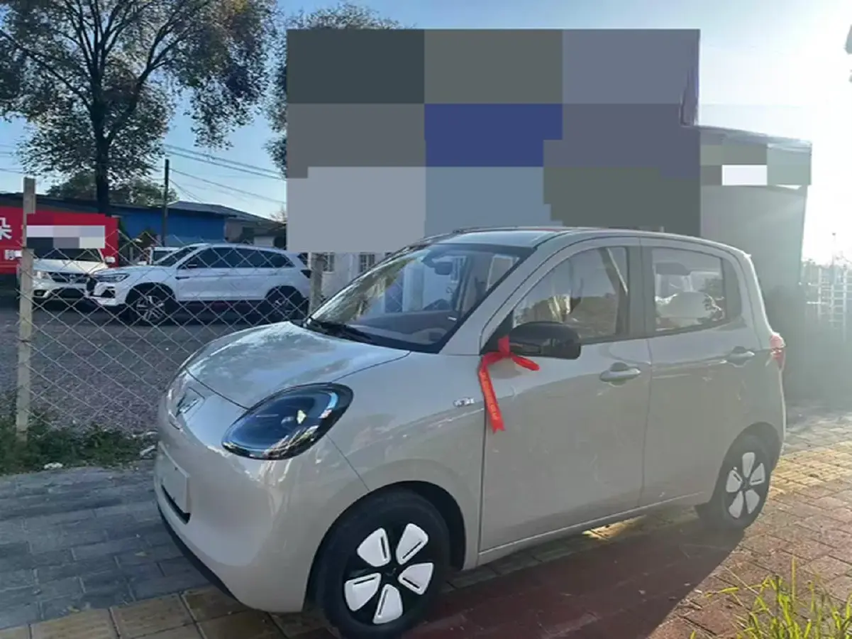 2023 BaoJun KiWi EV BEV 31.9KWH