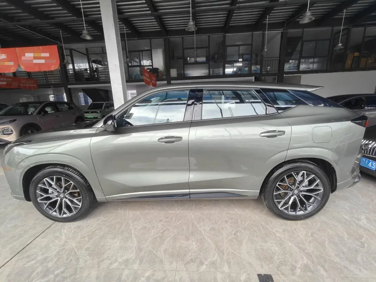 2024 CHANGAN UNI-Z thumbnail 3