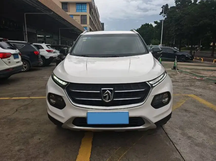 2017 BAOJUN 510 thumbnail 2