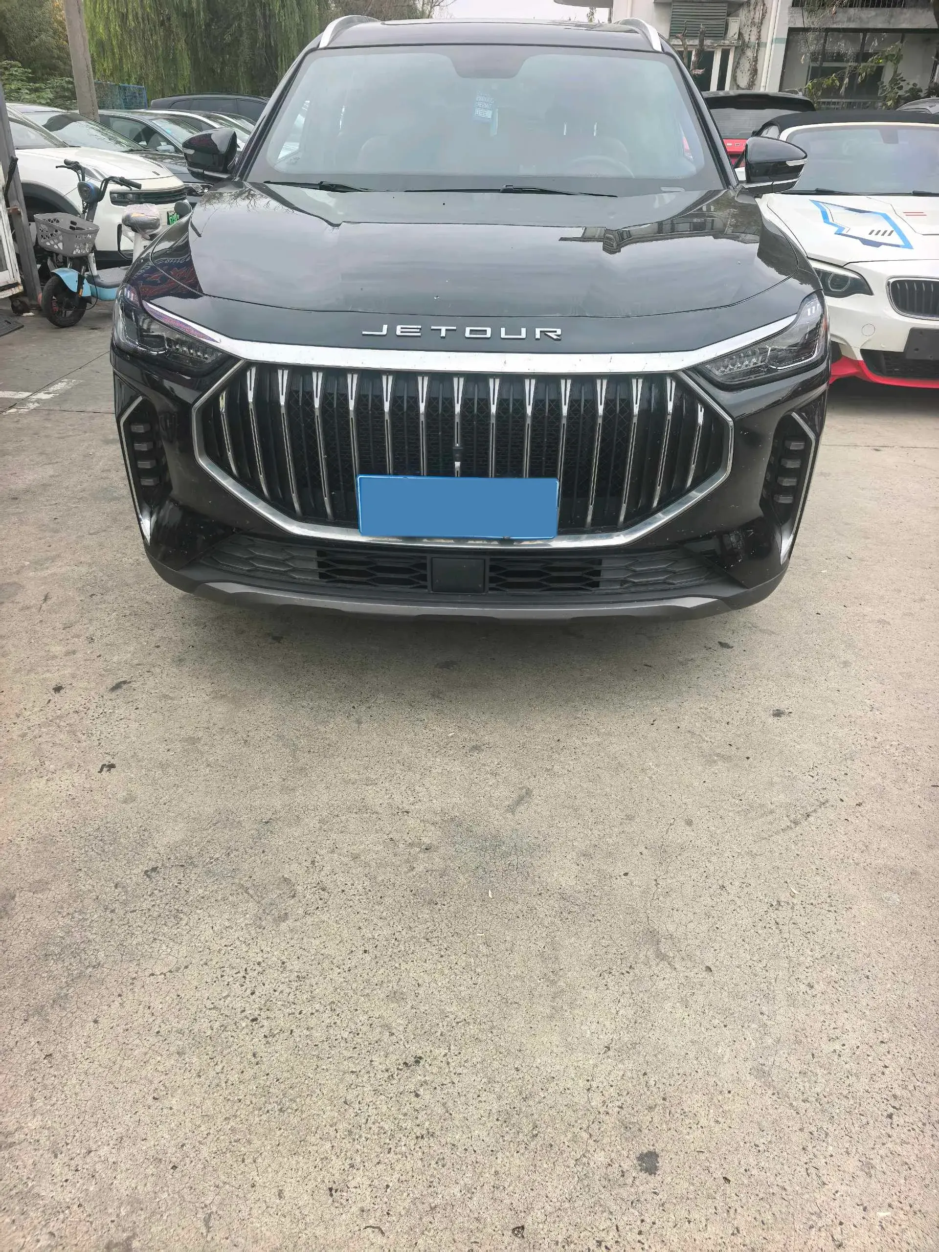 2023 JETOUR X70 thumbnail 2