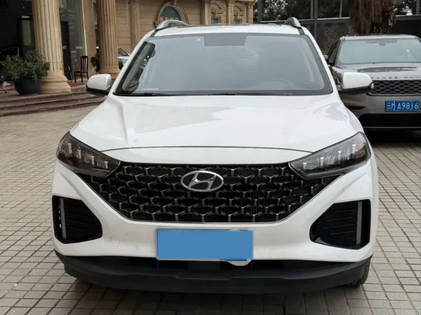 2021 HYUNDAI IX35 thumbnail 3