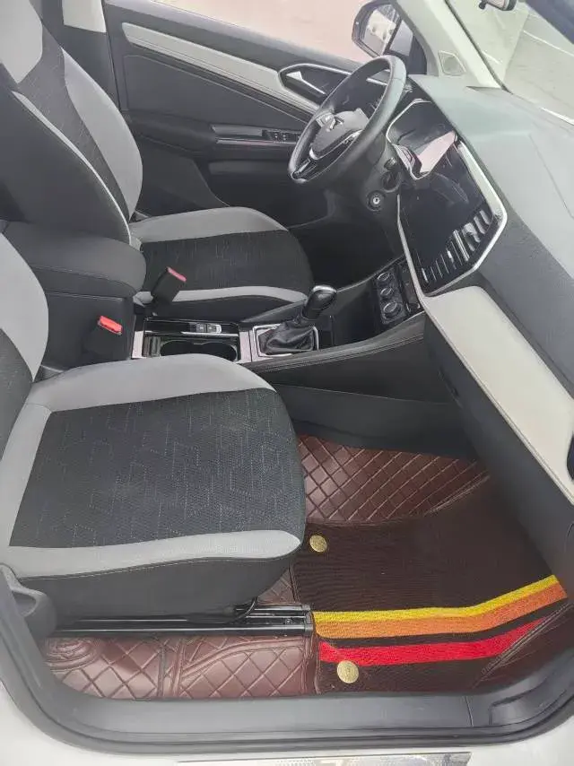 2022 JETTA VS5 thumbnail 2