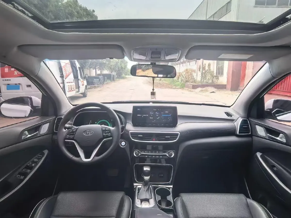 2020 Hyundai Tucson 1.6T 177HP L4 7DCT,autocango,china used car exporter,china ev exporter,chinese used car exporter,chinese used ev exporter