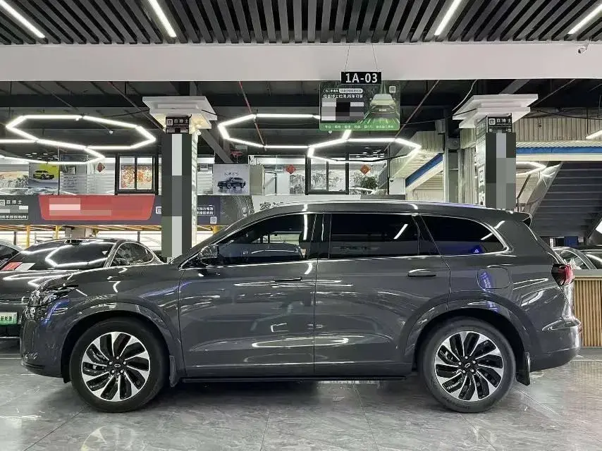 2024 AITO AITO thumbnail 3