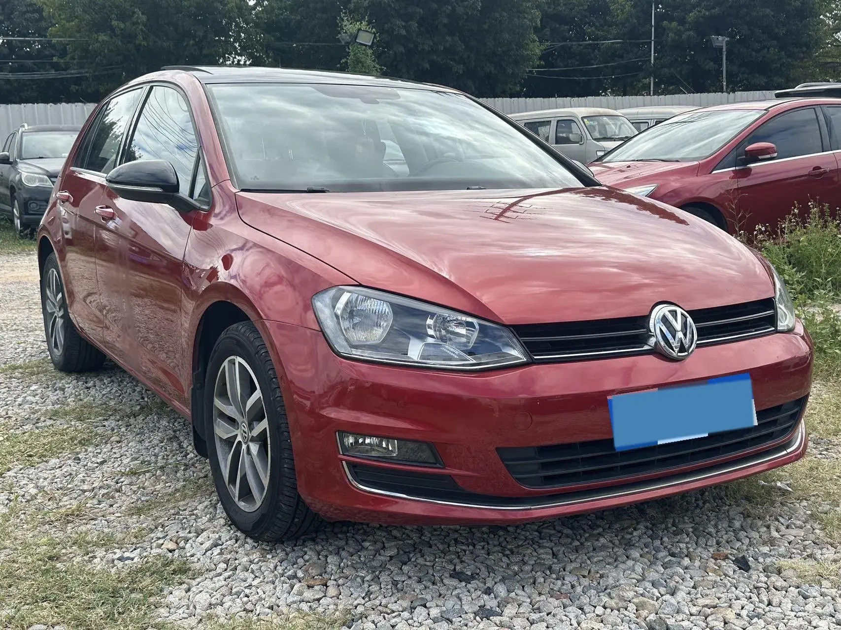 2017 VOLKSWAGEN GOLF thumbnail 2