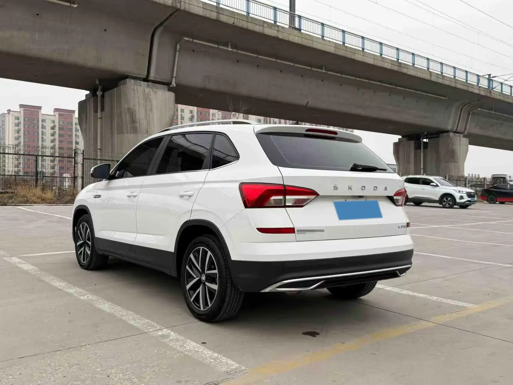 2021 SKODA KAMIQ thumbnail 4