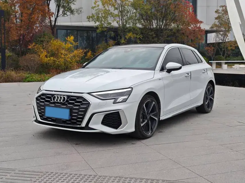 2022 AUDI A3 view 1