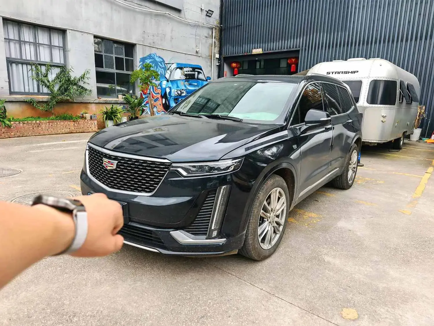 2022 CADILLAC XT6 view 1