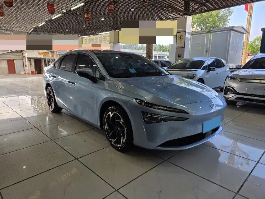 2024 AION AION thumbnail 3