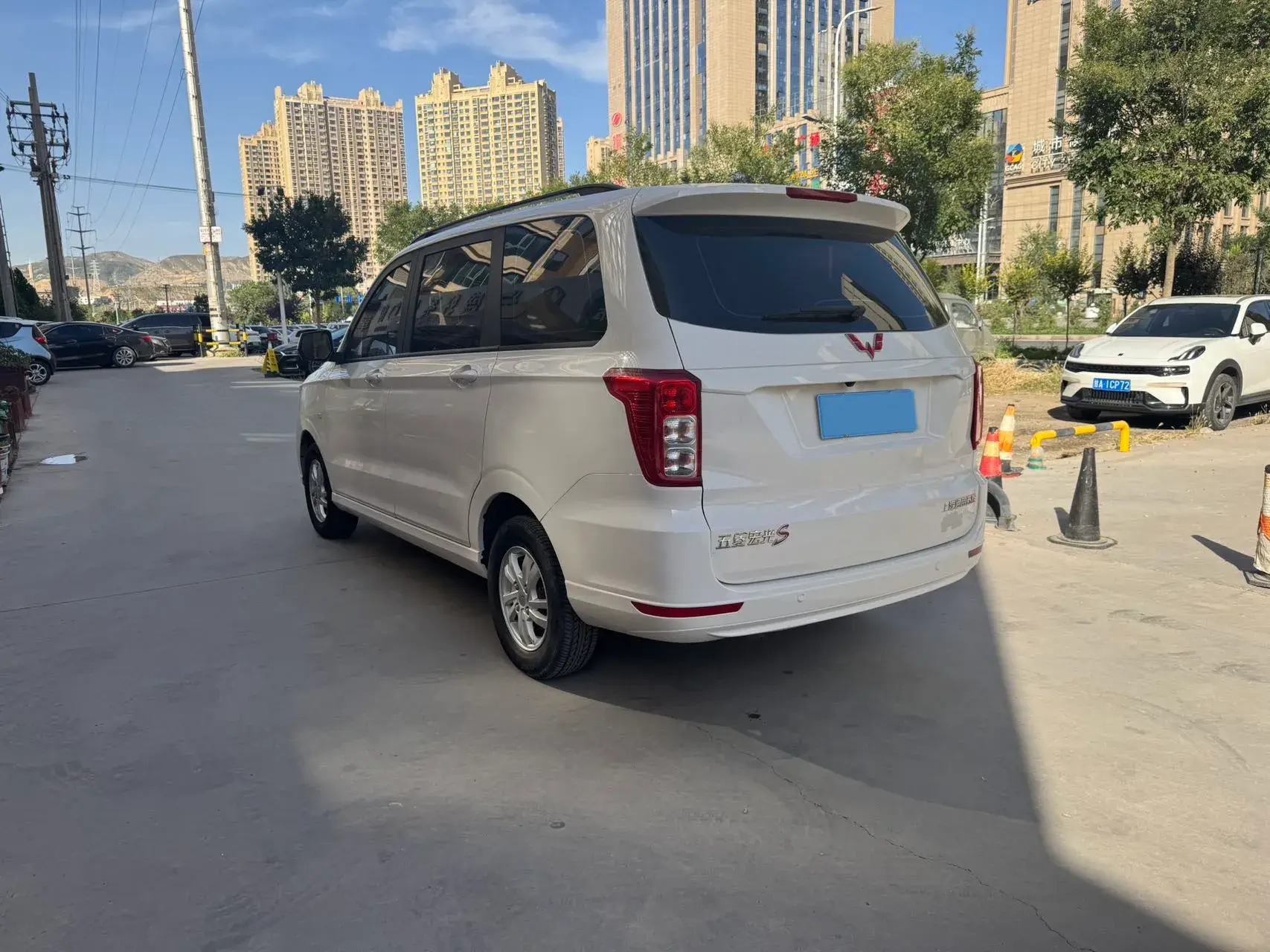 2018 MG ZS thumbnail 3