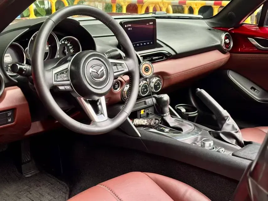 2018 Mazda MX-5 2.0L 158HP L4 6AT,autocango,china used car exporter,china ev exporter,chinese used car exporter,chinese used ev exporter