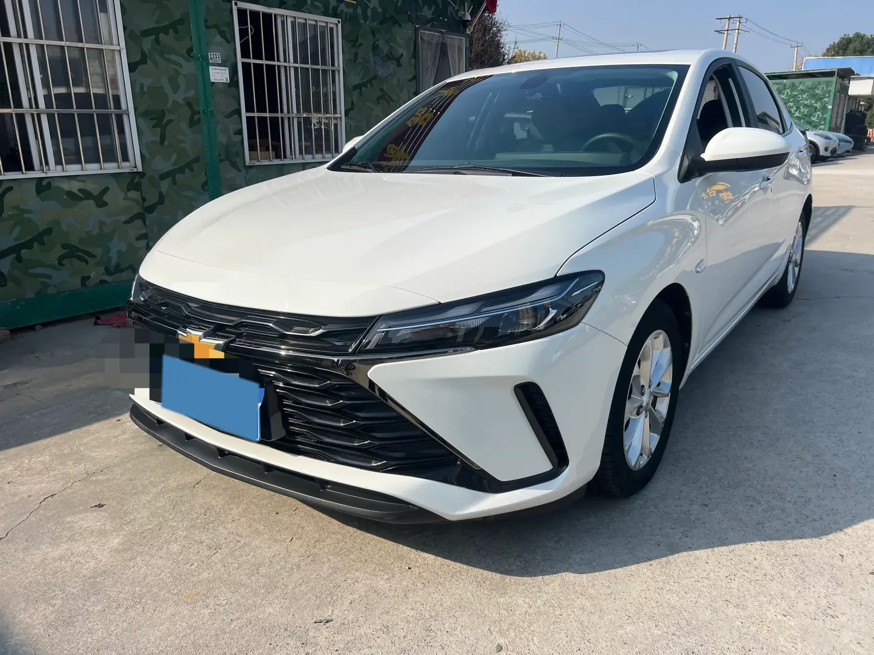 2023 CHEVROLET MONZA view 1