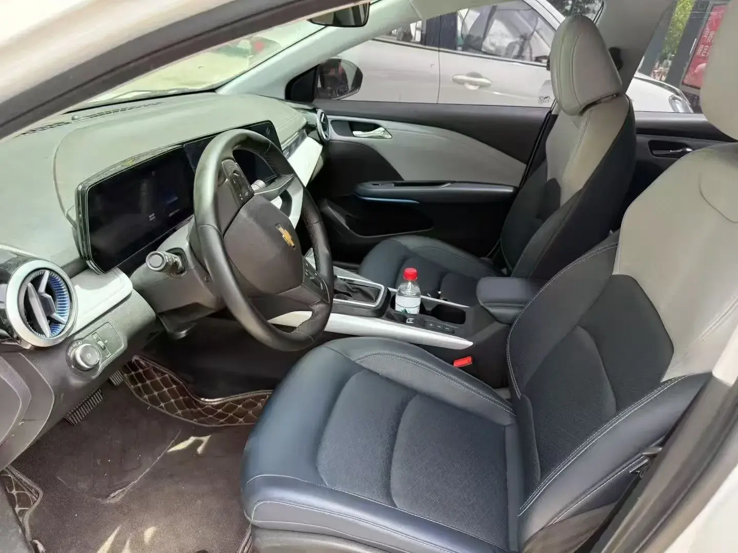 2023 CHEVROLET MONZA thumbnail 4