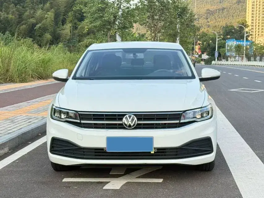 2020 VOLKSWAGEN BORA thumbnail 2