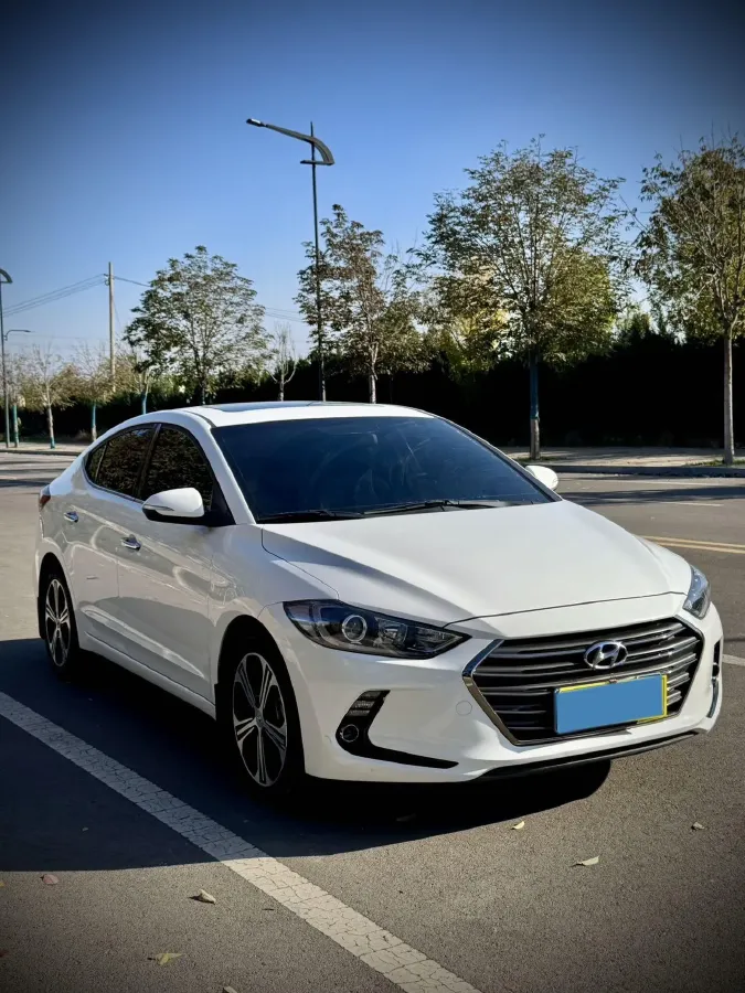2018 Hyundai Elantra 1.4T 130HP L4 7DCT,autocango,china used car exporter,china ev exporter,chinese used car exporter,chinese used ev exporter