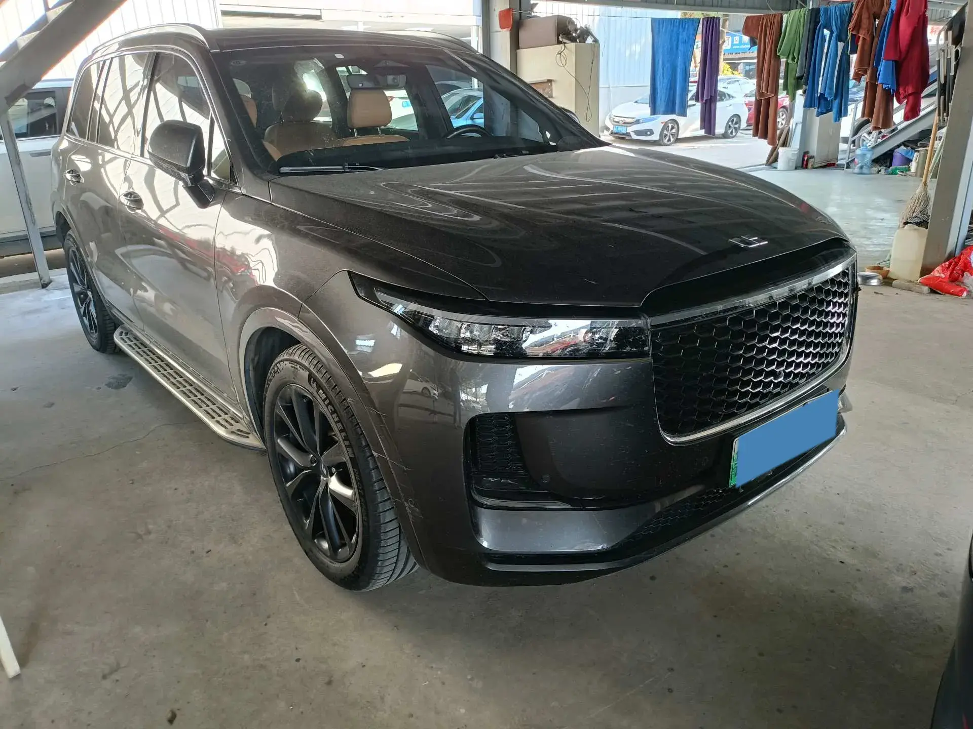 2021 LI ONE thumbnail 2