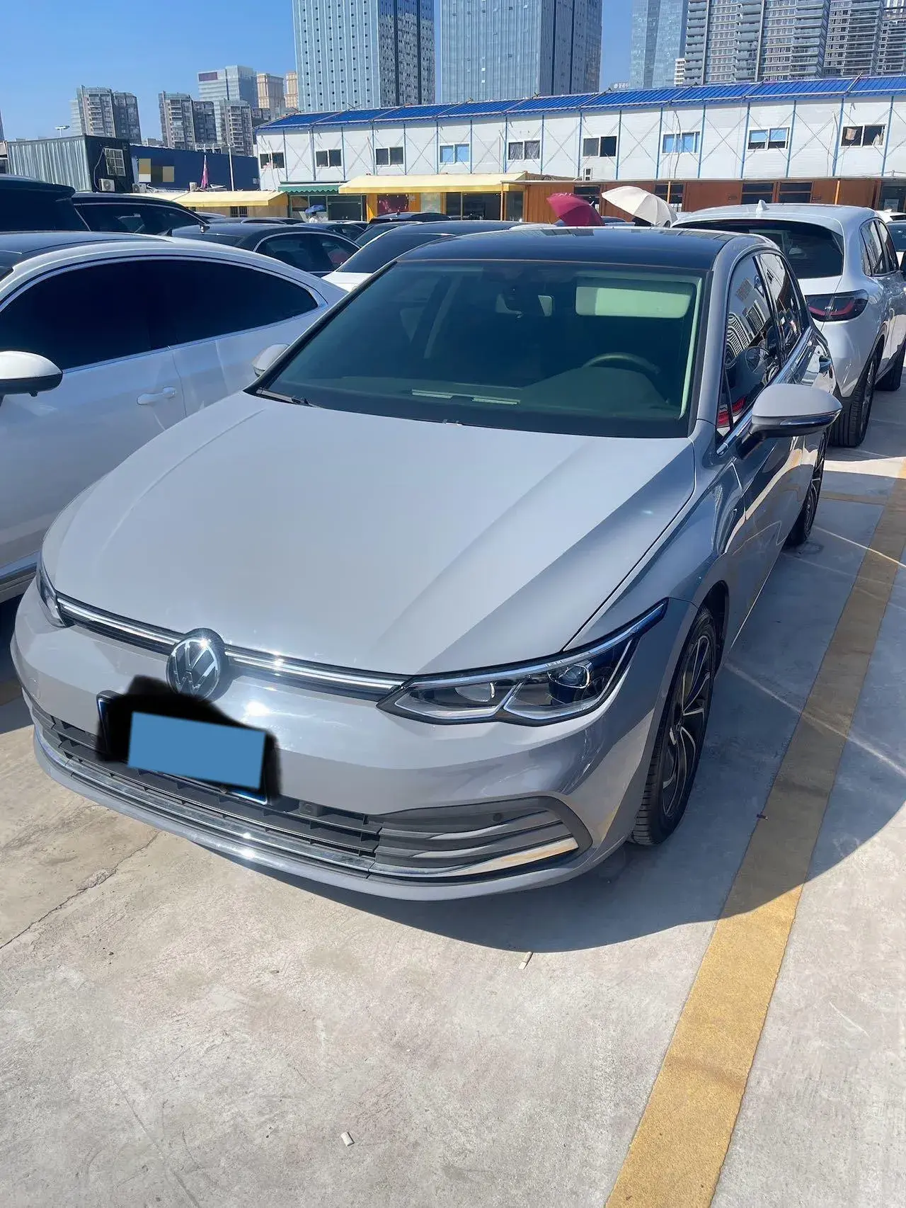 2021 VOLKSWAGEN GOLF view 1