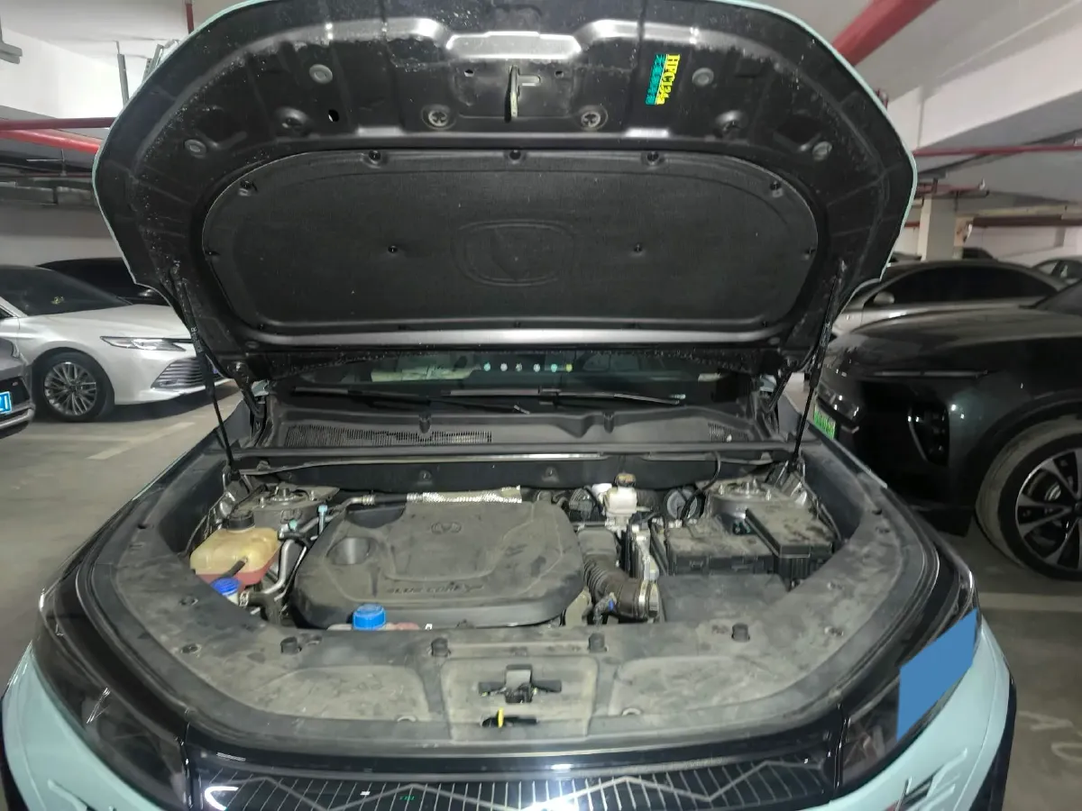 2023 ChangAn CS75 Plus iDD 1.5T 170HP L4 6TCT PHEV 28.39KWH,autocango,china used car exporter,china ev exporter,chinese used car exporter,chinese used ev exporter