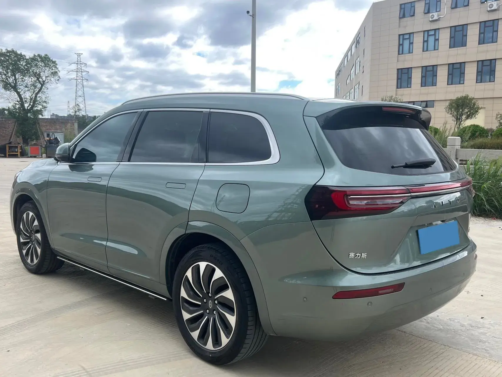 2022 AITO AITO thumbnail 4