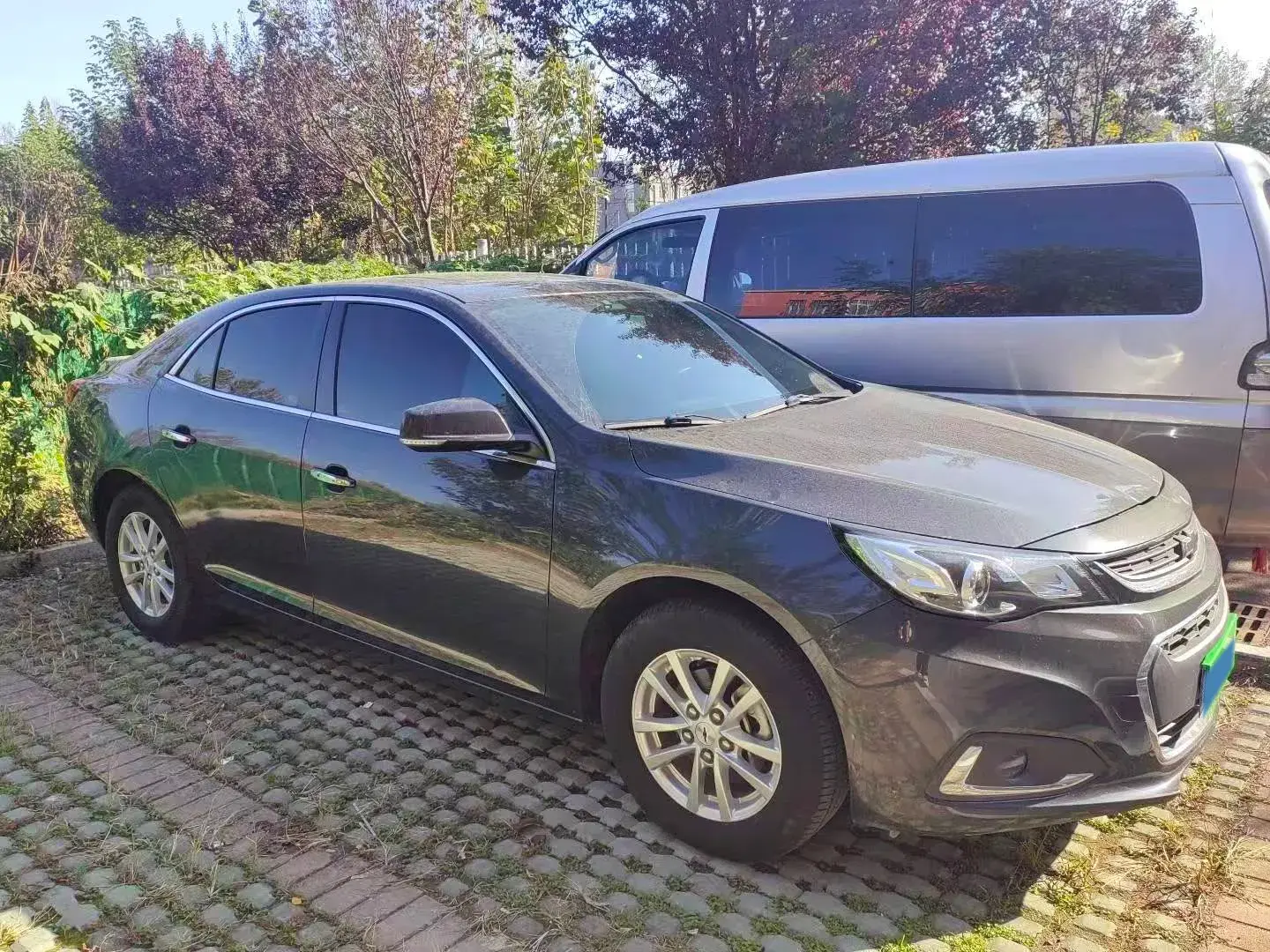 2018 CHEVROLET MALIBU thumbnail 2