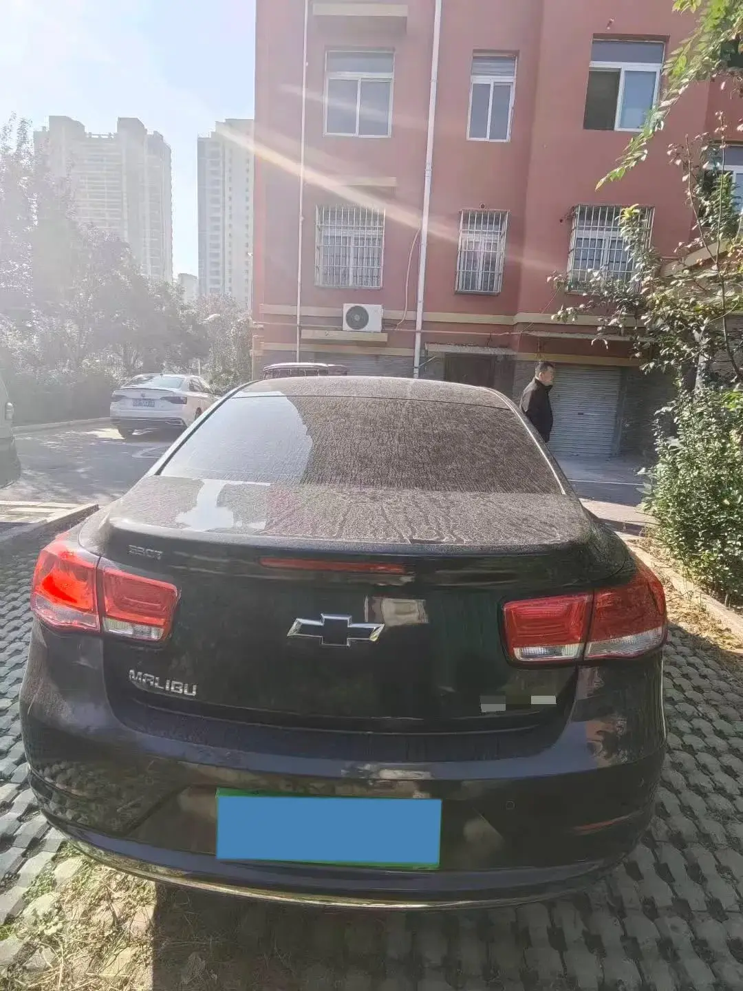 2018 CHEVROLET MALIBU thumbnail 4