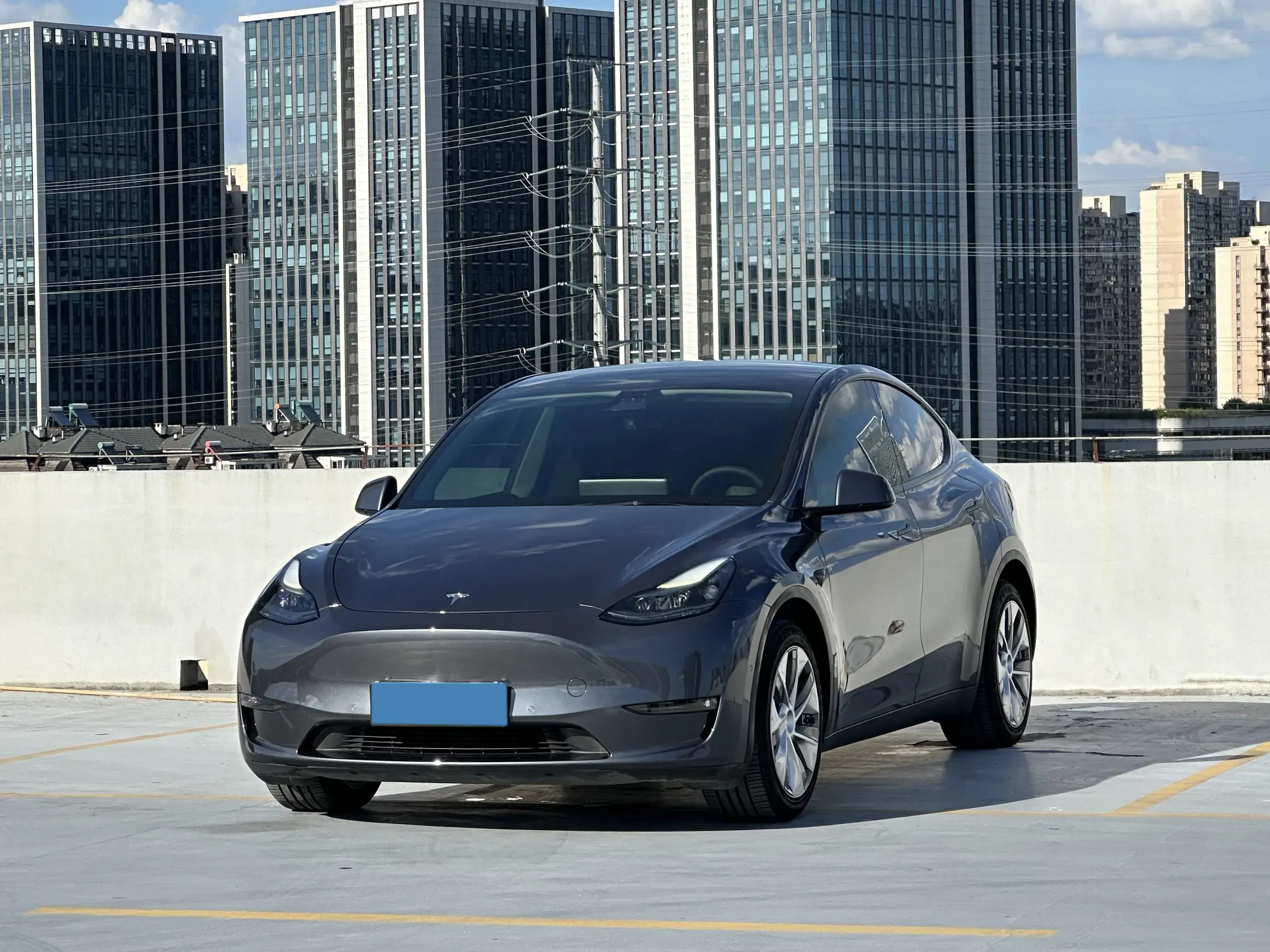 2021 TESLA MODEL view 1