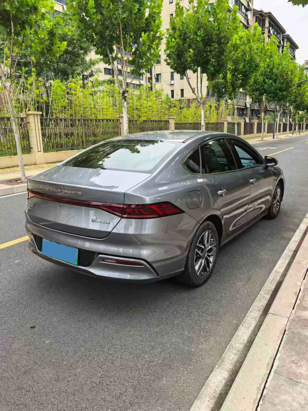 2021 BYD QIN thumbnail 4