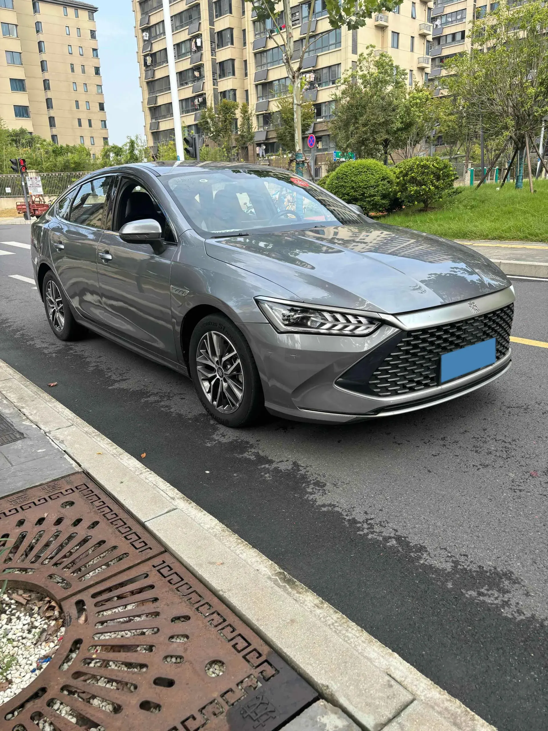 2021 BYD QIN thumbnail 3