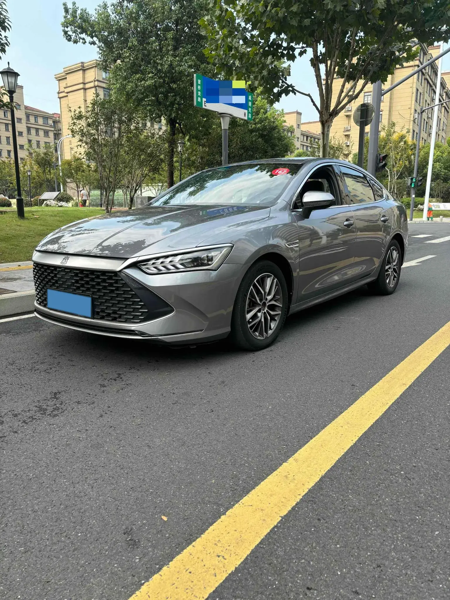 2021 BYD QIN view 1