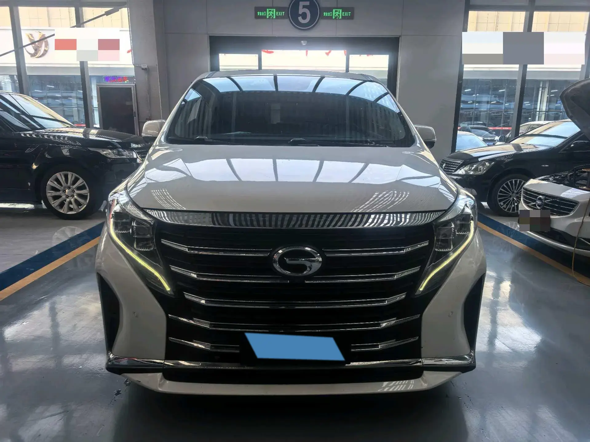 2021 GAC TRUMPCHI thumbnail 3
