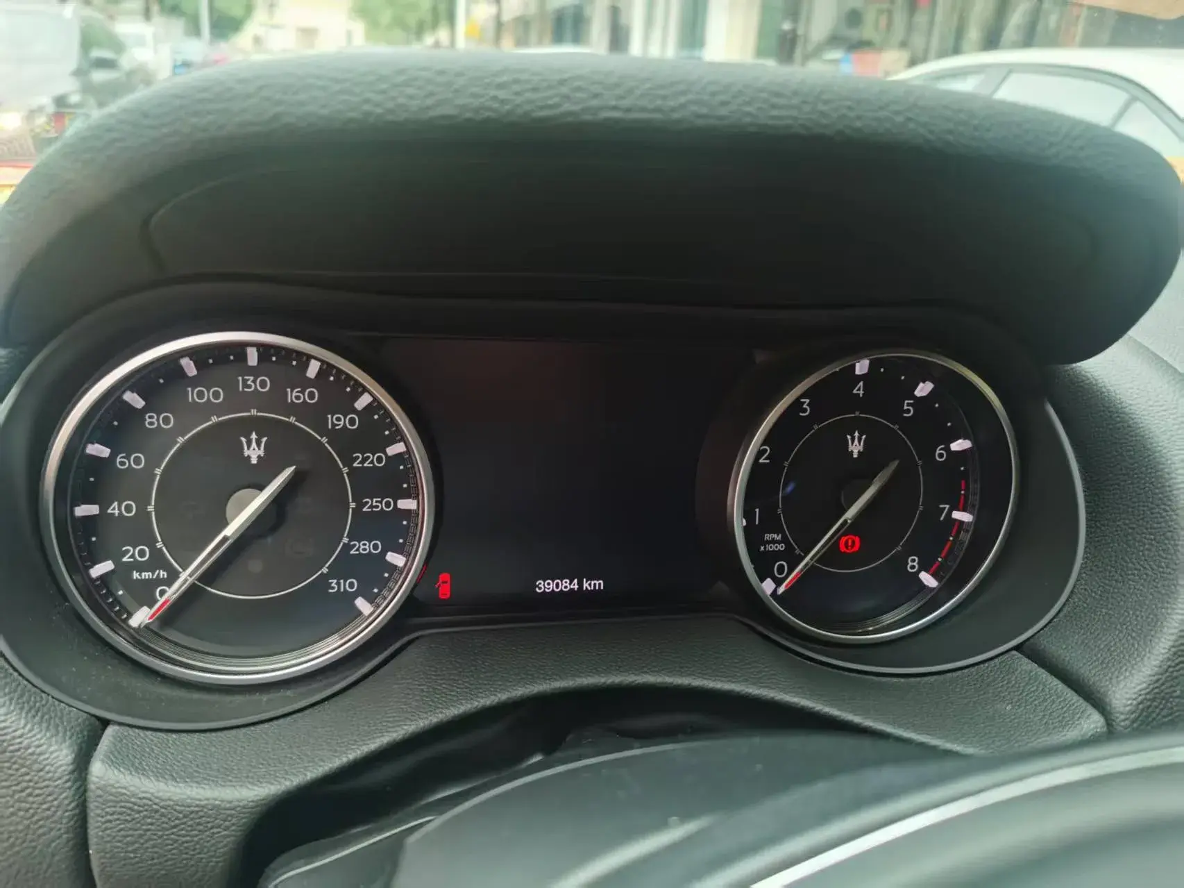 2022 MASERATI LEVANTE thumbnail 4