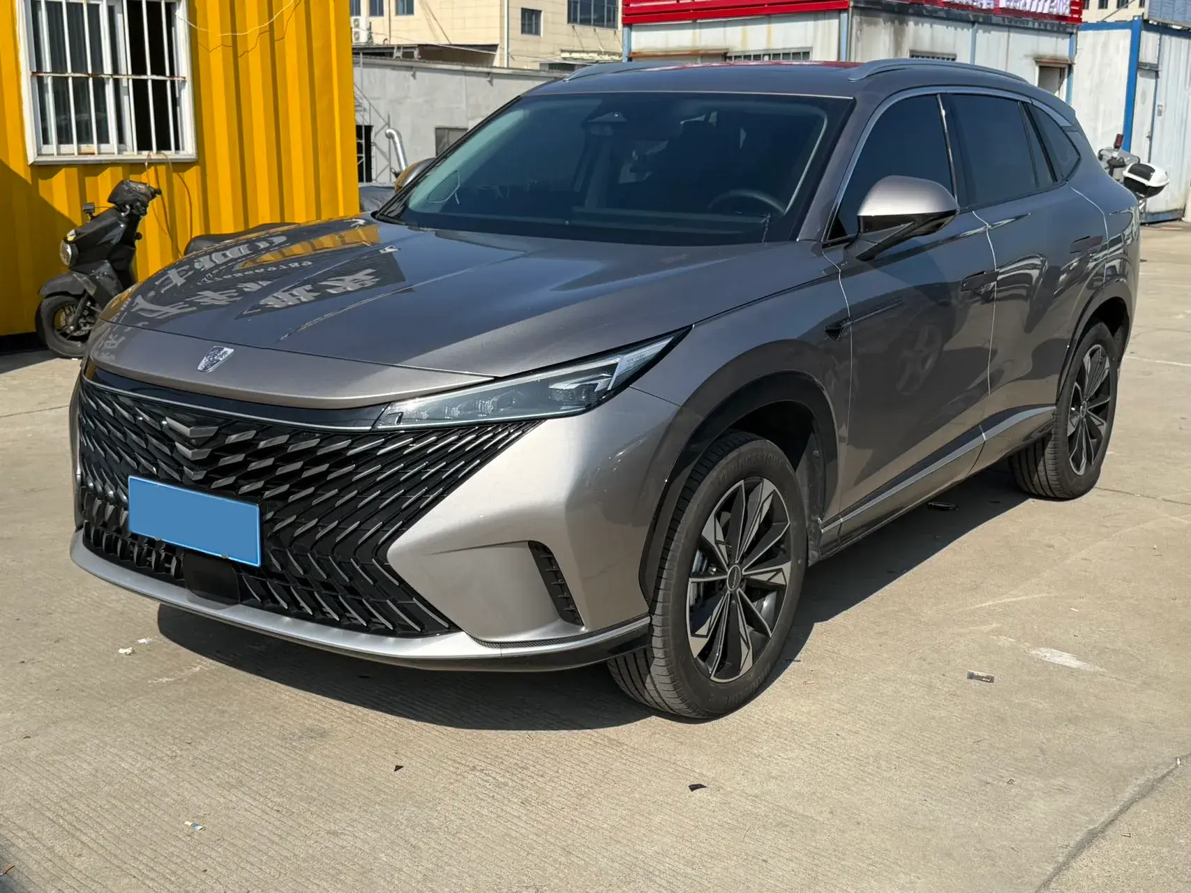2022 ROEWE RX5 view 1