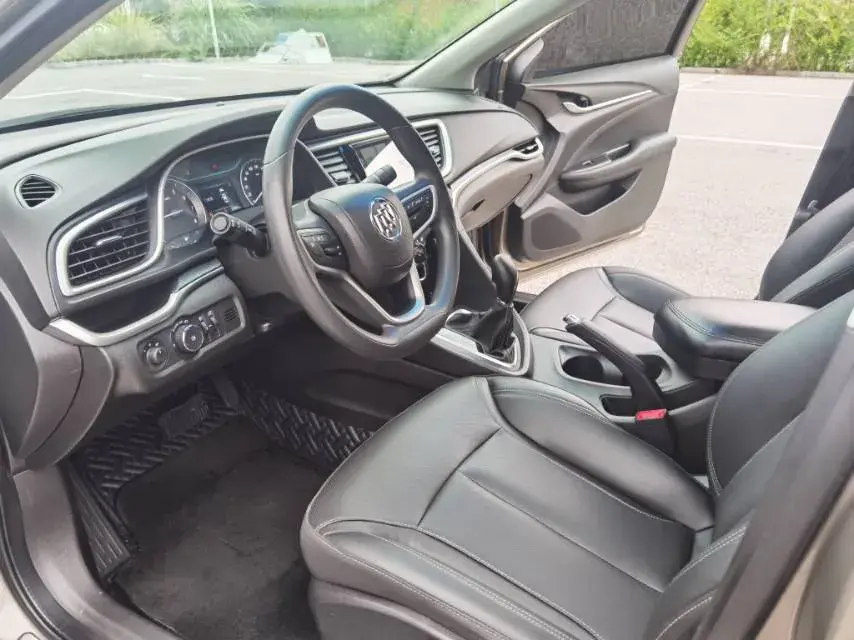 2021 BUICK EXCELLE thumbnail 3