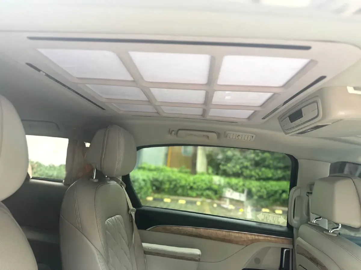 2018 Buick GL8 2.0T 260HP L4 6AT,autocango,china used car exporter,china ev exporter,chinese used car exporter,chinese used ev exporter