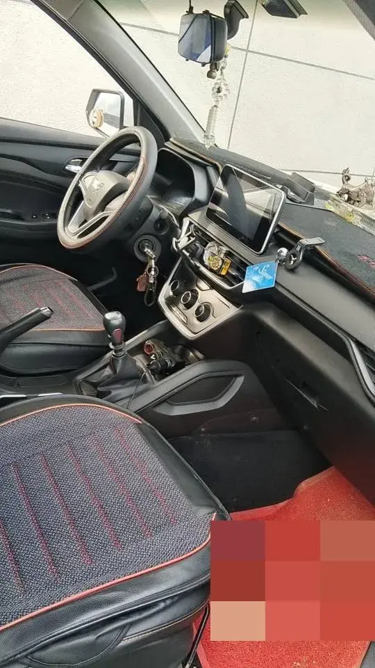 2018 WULING HONGGUANG thumbnail 2