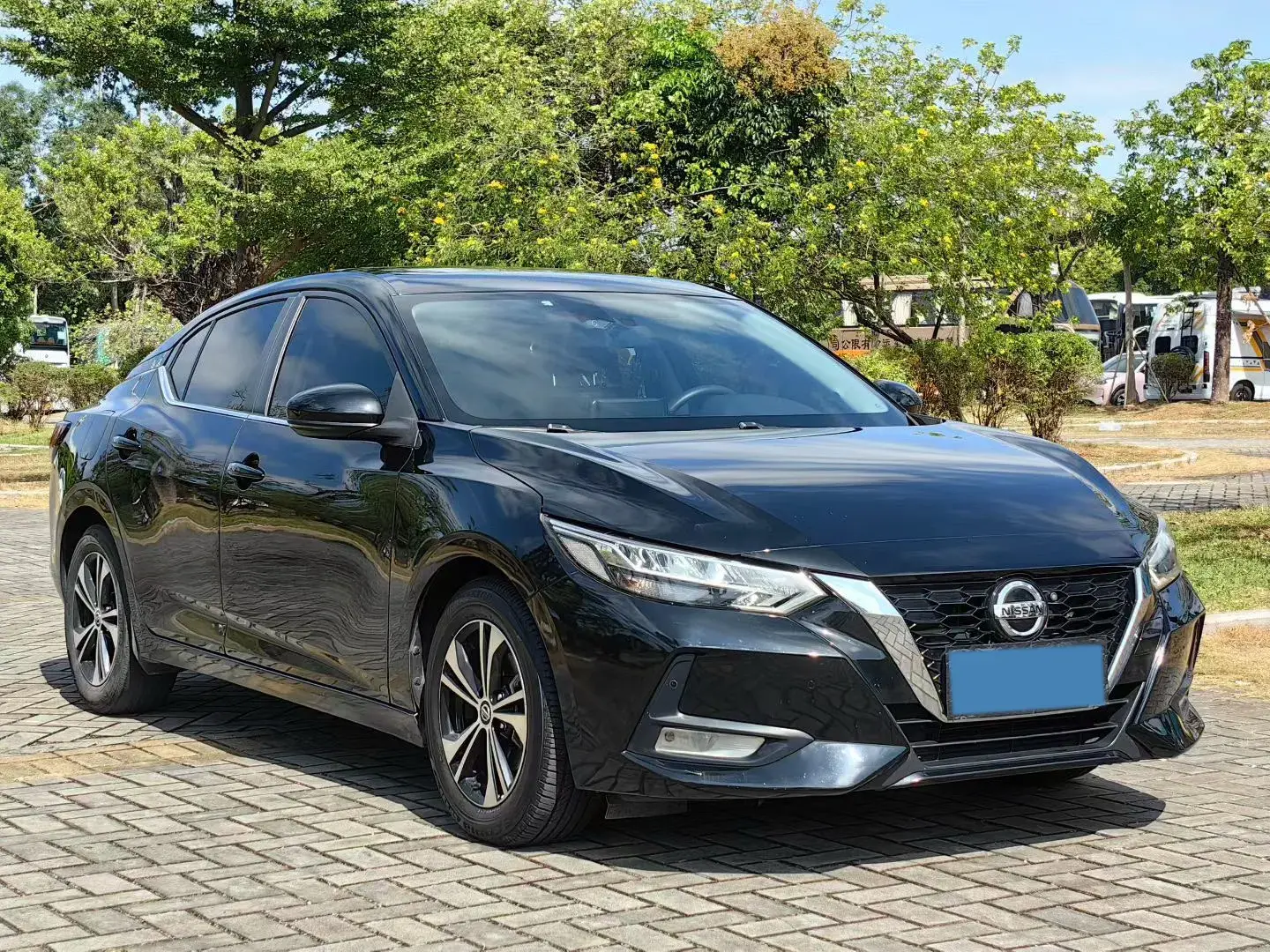 2021 NISSAN SYLPHY thumbnail 2