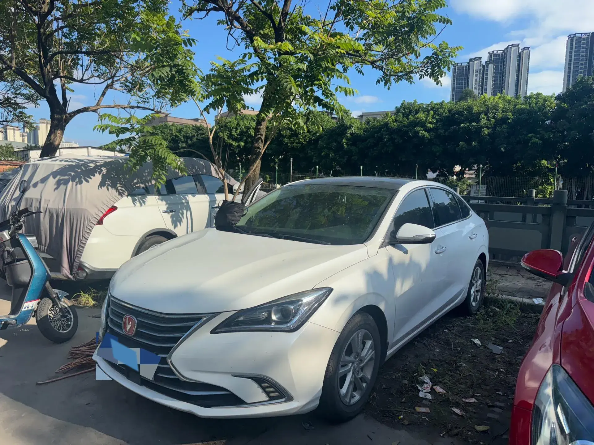 2019 CHANGAN EADO view 1