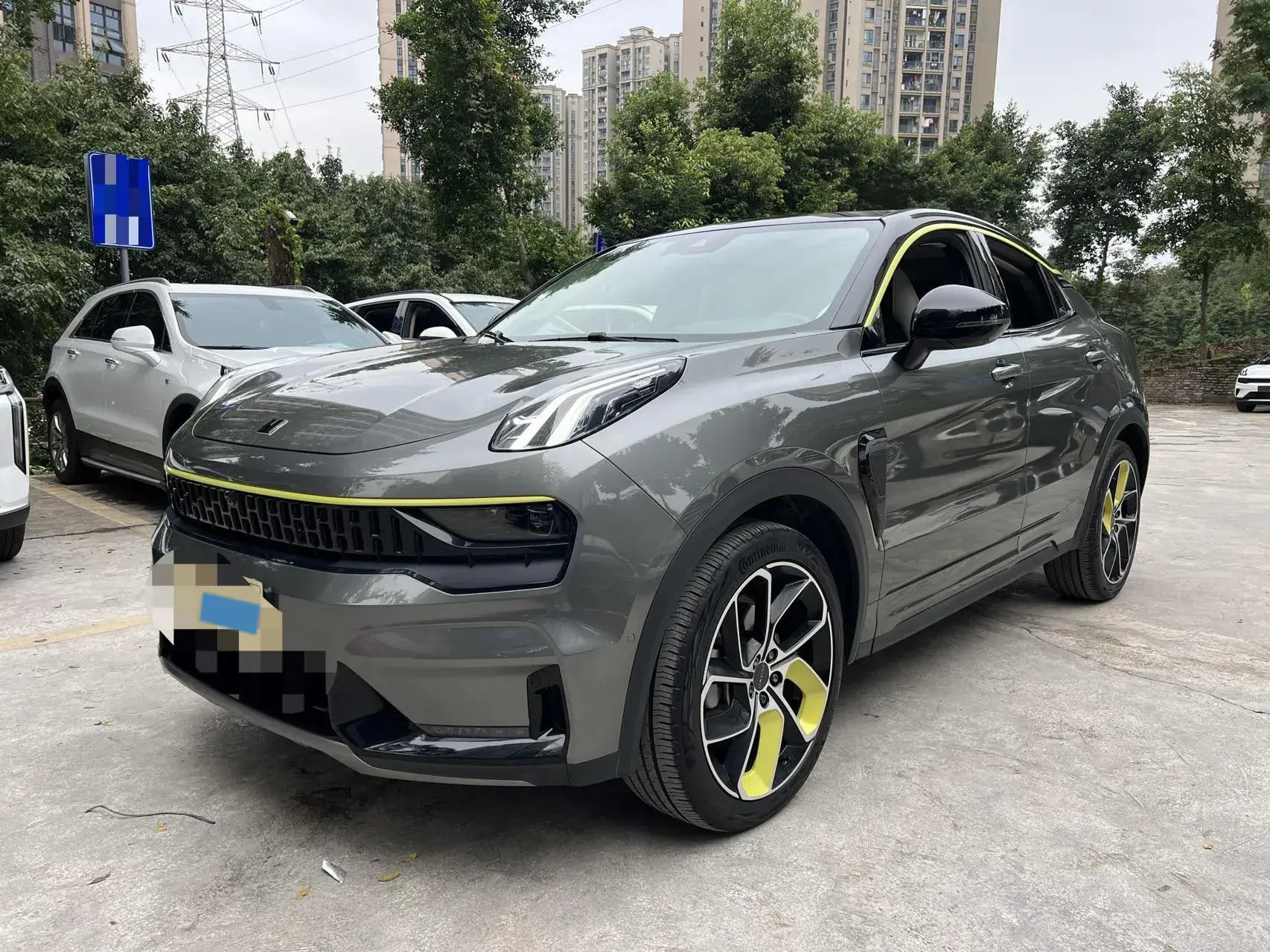 2020 LYNK&CO 05 view 1